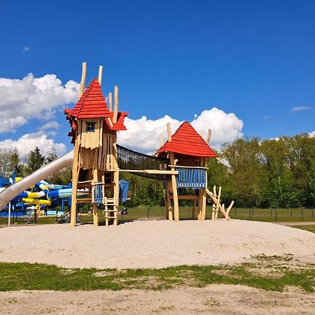 Comfortabel 4-Persoons Chalet Paasloo 外观 照片